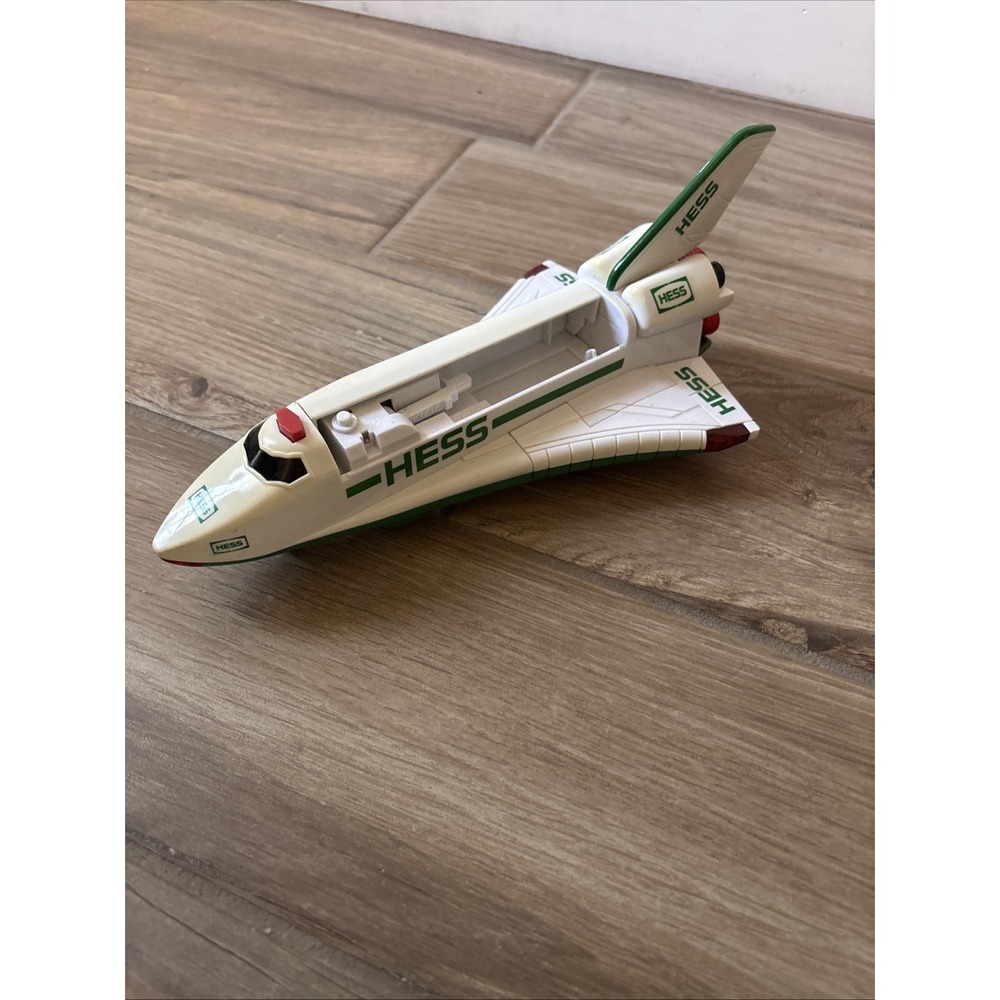 1999 Hess White Green Toy Space Shuttle Satellite Advertising Merch Decor Prop